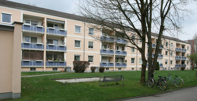 Fünfkirchner Straße 1, 3, 5, 7